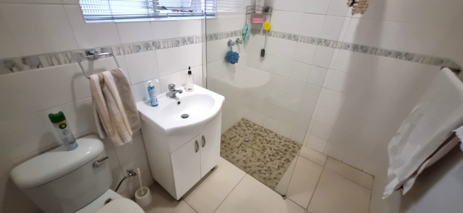 5 Bedroom Property for Sale in Brits North West